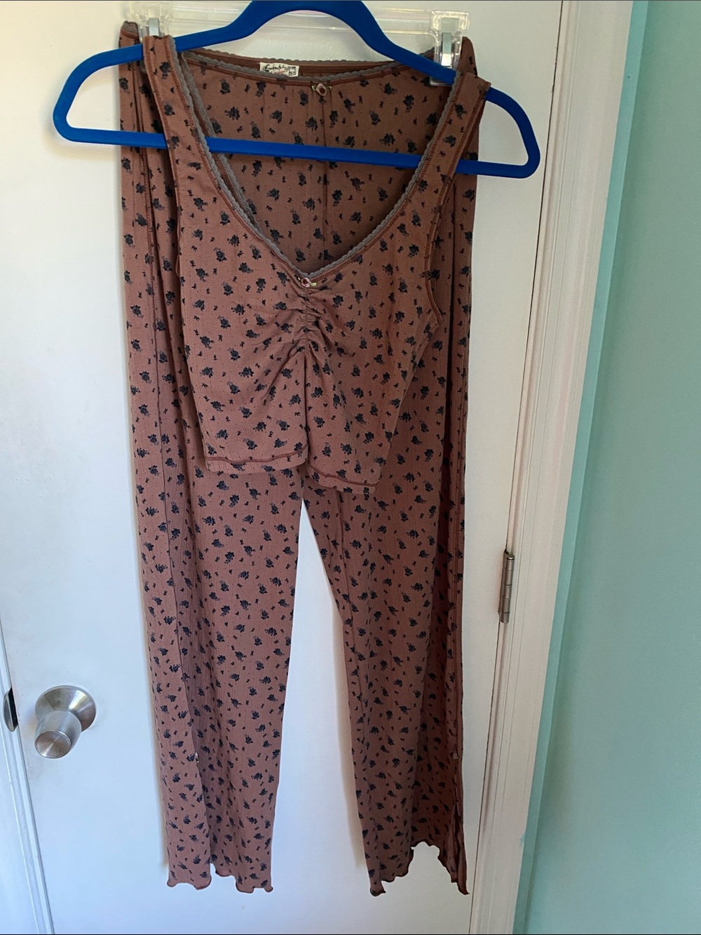 Intimately Free People floral knit pajamas - Picture 2 of 4